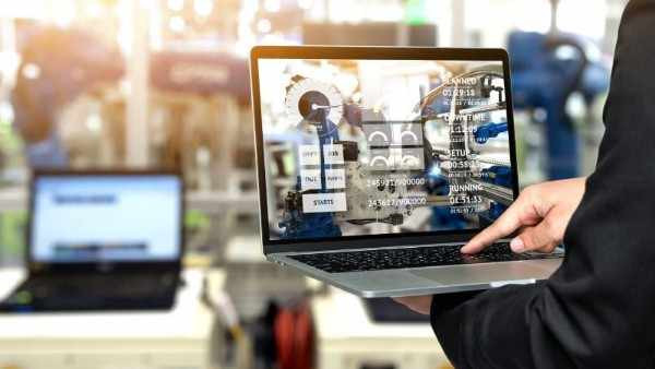 إدارة المستودعات بأستخدام التوأم الرقمي والذكاء الاصطناعي